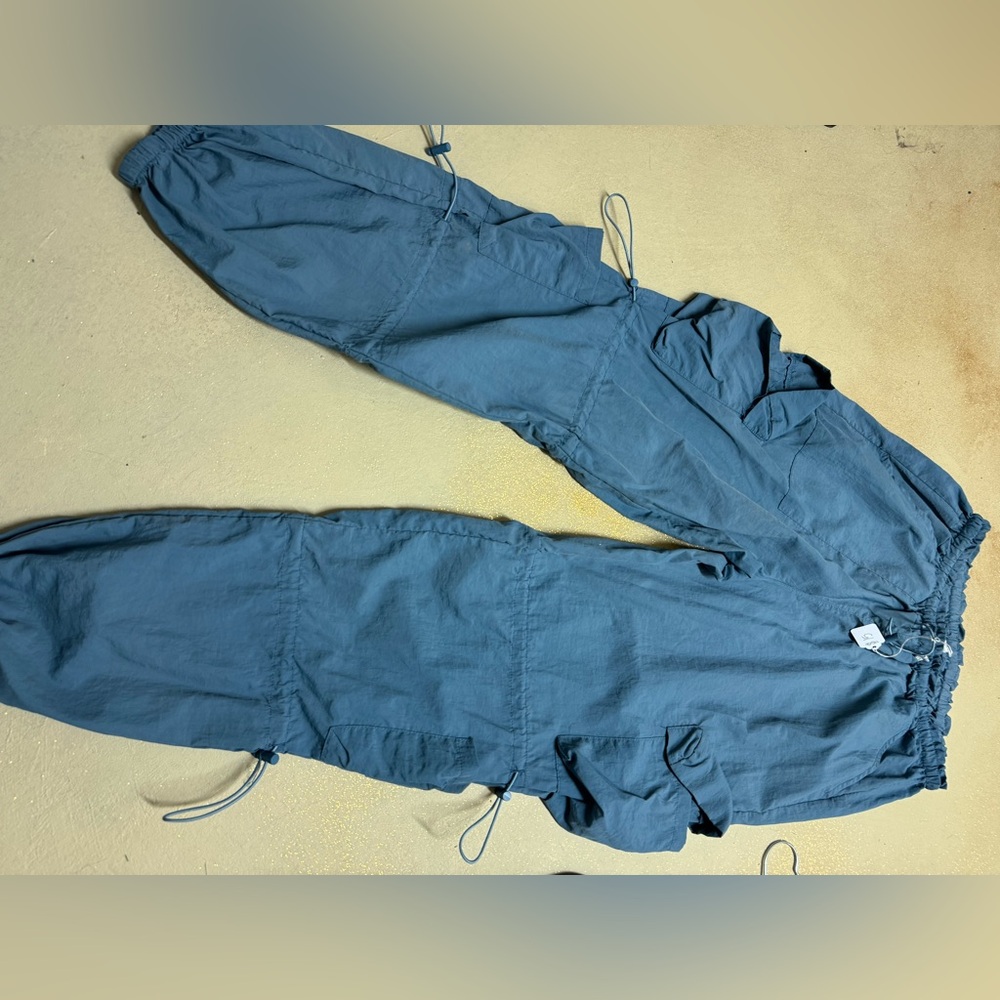 HALARA CARGO PANTS